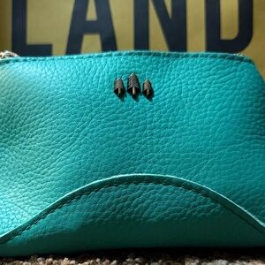 Portland Leather Goods Sundaze Makeup Bag – West Palm